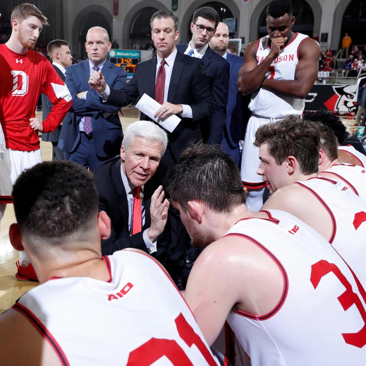 Davidson men’s basketball coach Bob McKillop calls a play late in the second half of Friday’s basketball game against visiting Dartmouth. Davidson won 79-76.