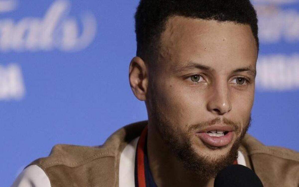 Golden State Warriors guard Stephen Curry is one of just two players who rose 61 spots from last year on Forbes’ list of the world’s highest-paid athletes.