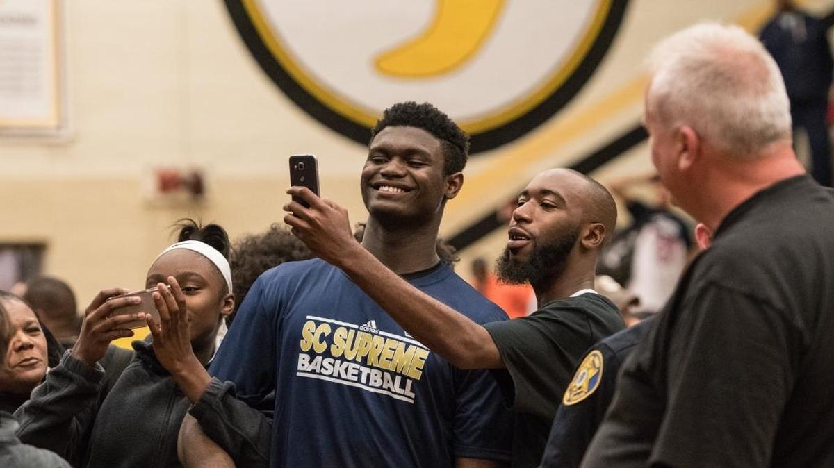 Spartanburg Day's Zion Williamson takes photos with fans and signs autographs after the completion of his game at the South Carolina Hoops Festival held at Irmo High School.