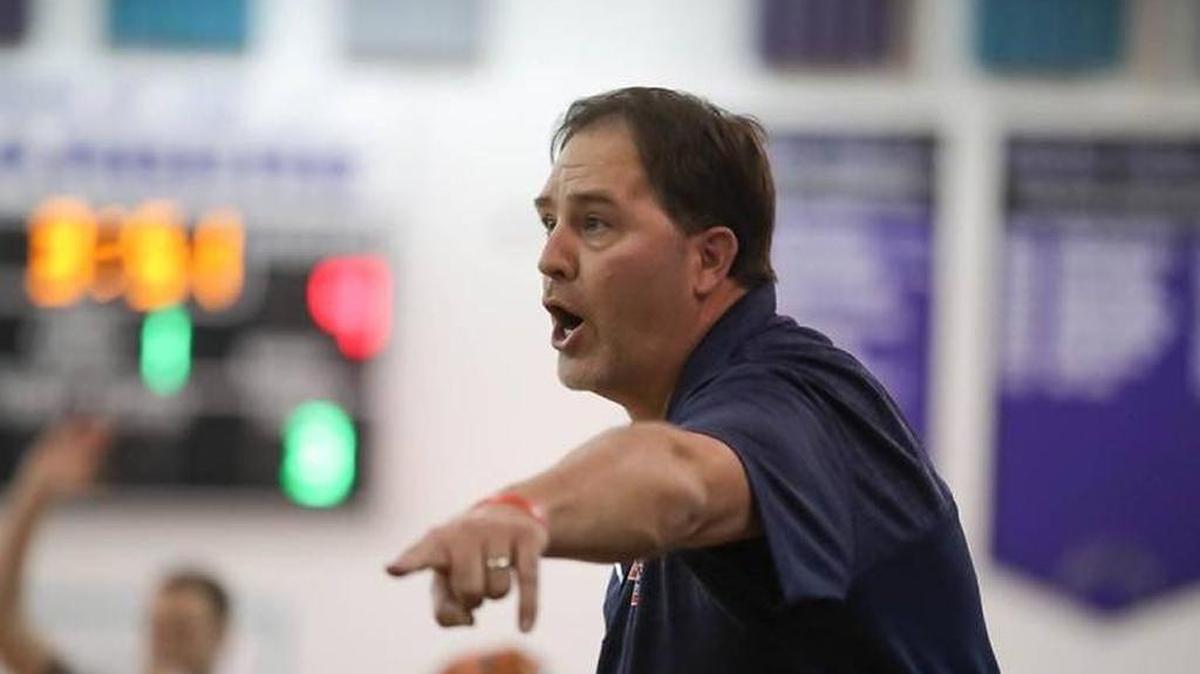 Lincoln Charter coach Brad Gabriel has guided his boys team to a 6-1 record