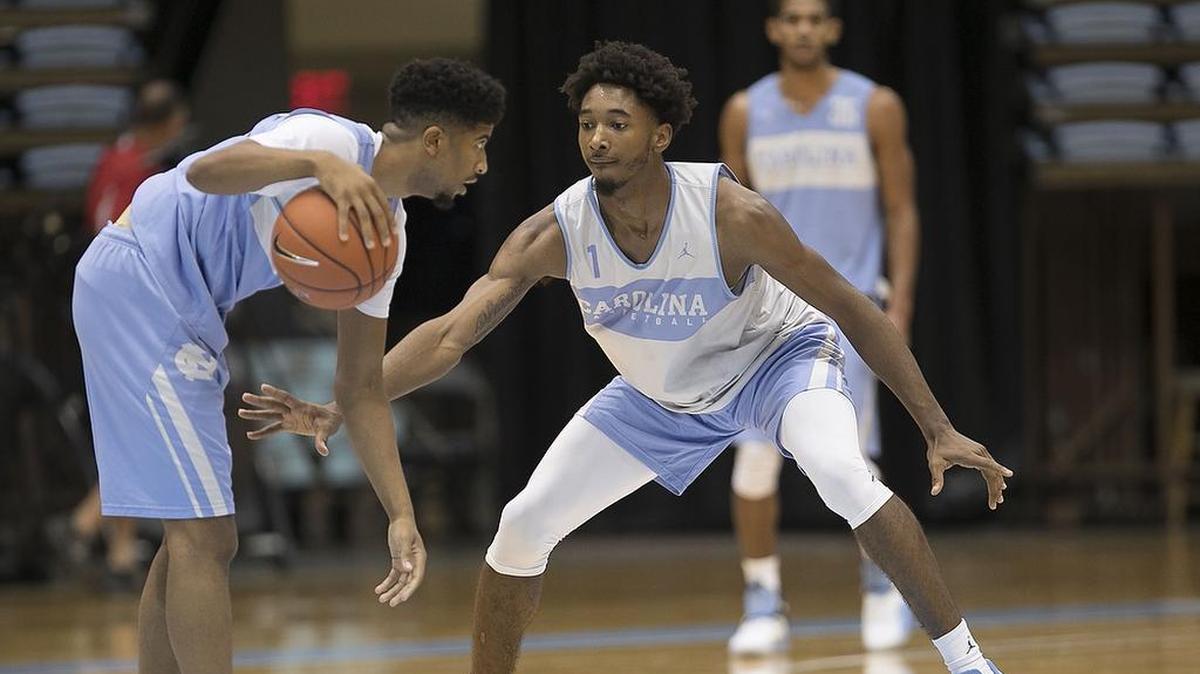North Carolina freshman Leaky Black, right, guards K.J. Smith during a recent practice in Chapel Hill.