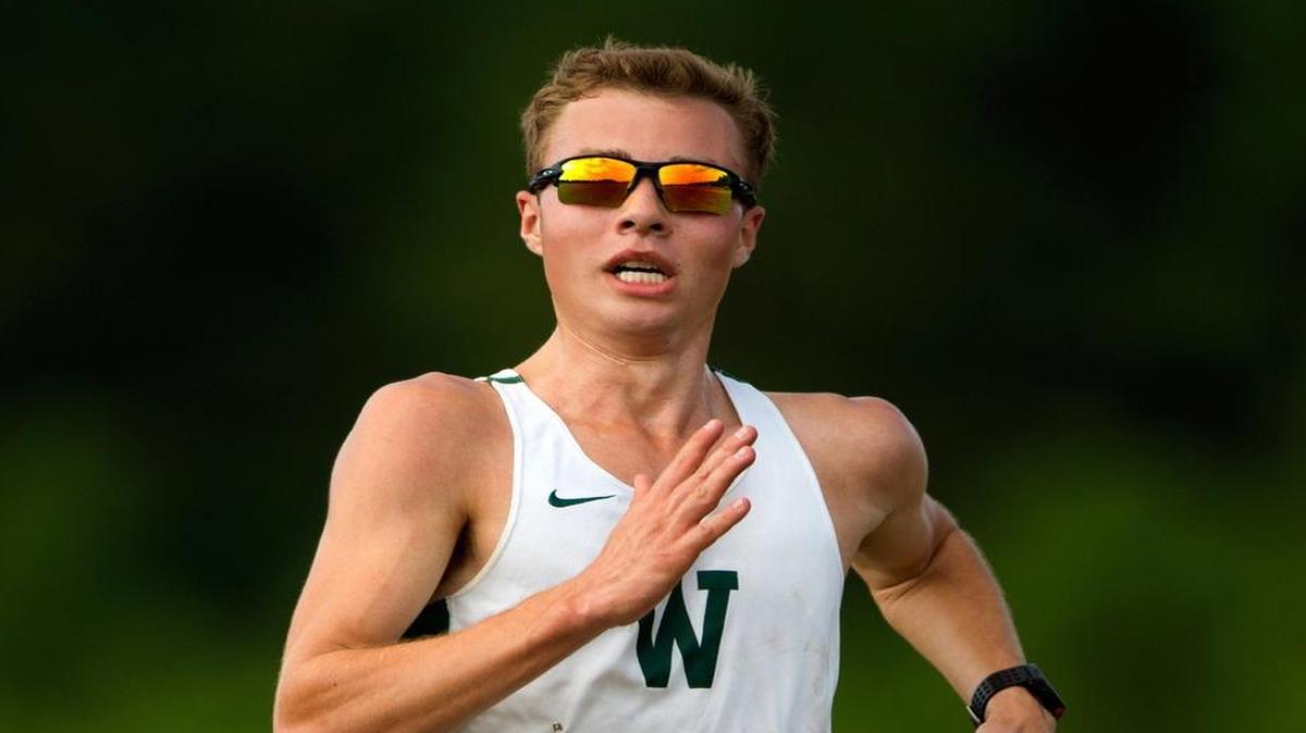 Woodlawn School’s Quinn Schneider is the 2016 Charlotte Observer boys cross-country runner of the year