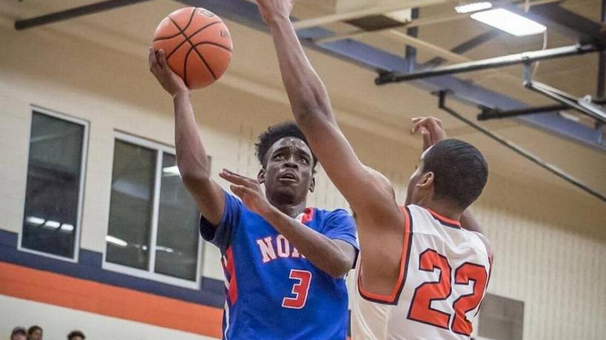 North Meck junior point guard Vaud Worthy had 12 points and eight assists to help spark the Vikings, No. 5 in the Sweet 16, to a six-point win over rival Hough Wednesday