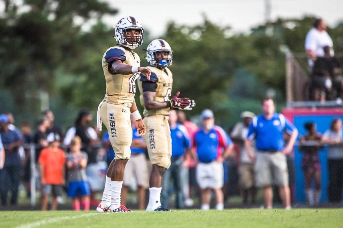 Mallard Creek QB Jadyn Washington prepares for a snap at Scotland County last week. Washington led the Mavericks to a 28-21 win.