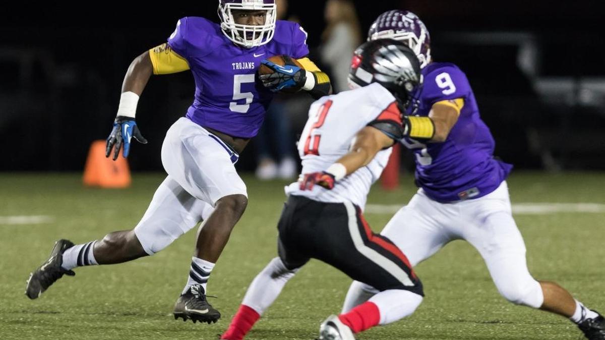 Rock Hill Northwestern's #5 Jerry Howard shows his speed as Northwestern dominates Westwood in 4A Division II playoff football. 11-27-2015. Northwestern, No. 2 in the Sweet 16, plays for the S.C. 4A state title Saturday
