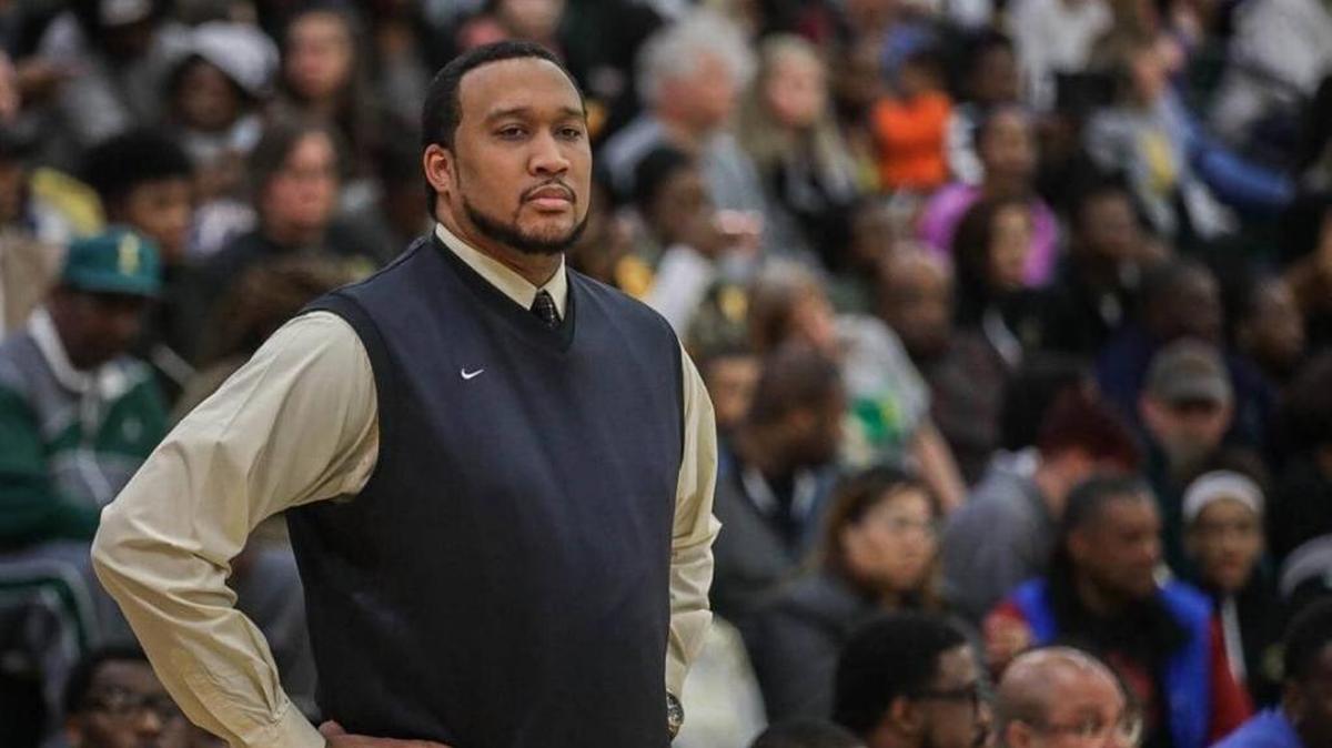 Independence High boys basketball coach Preston Davis, who played at the school, has led his alma mater to No. 1 in the Observer’s Sweet 16 boys basketball poll