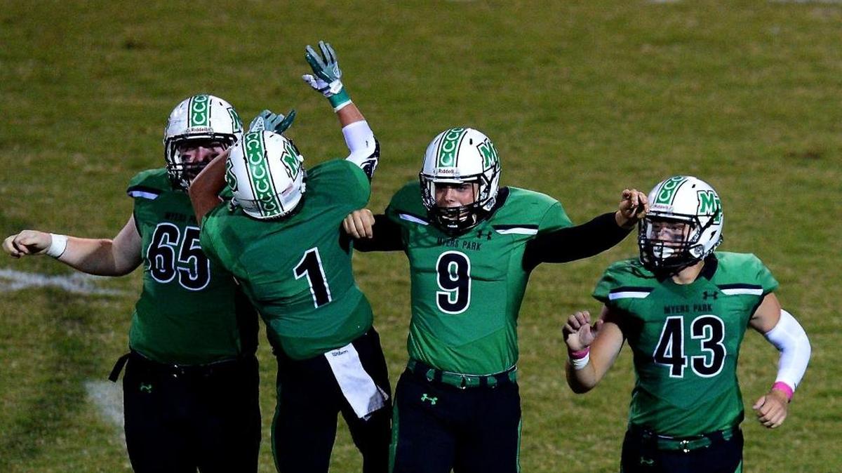 Myers Park kicker Tyler Dameron (9) and his teammates hope they’re celebrating after Friday’s second-round 4AA playoff game at Butler.