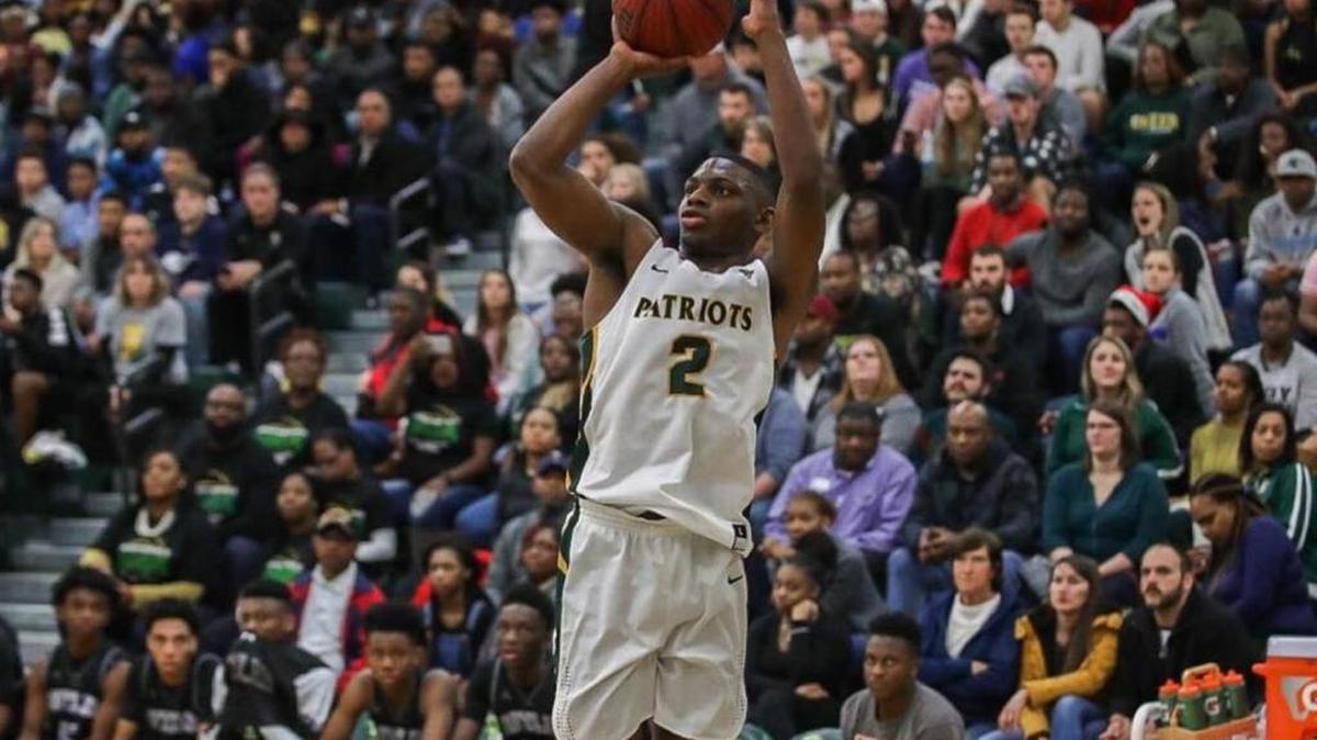 Independence High senior Jamarius Burton is this week’s overall Charlotte Observer high school basketball players of the week