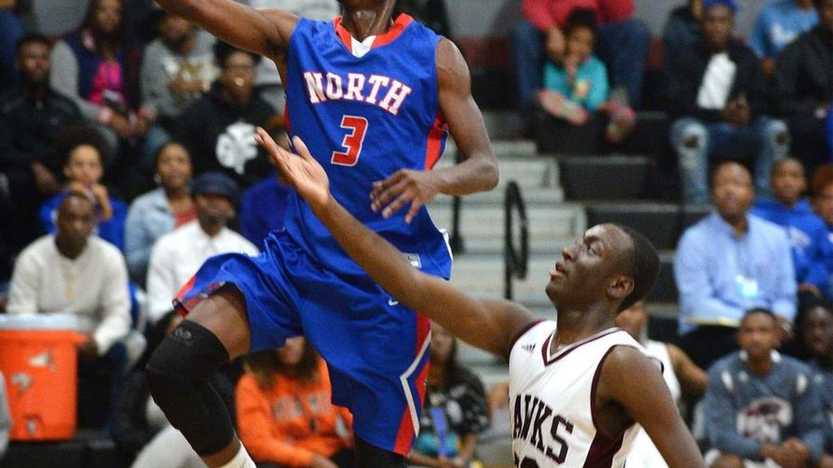 North Meck junior point guardVaud Worthy has led the Vikings to an unbeaten start and a No. 1 ranking in the Observer’s Sweet 16 boys basketball poll