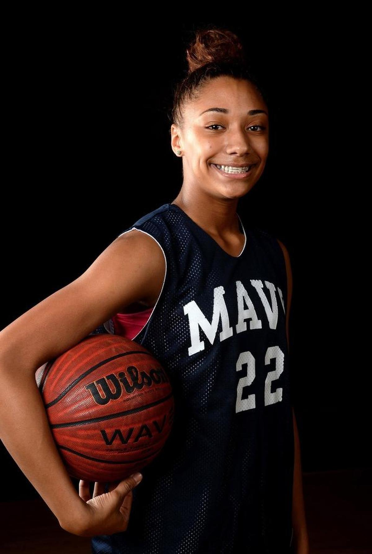 Ahlana Smith of Mallard Creek High is a UCLA recruit with game-breaking ability.