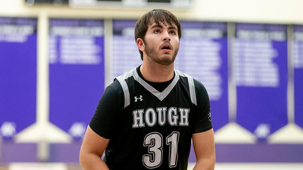 Hough’s Beau Maye (31) readies for the free throw. Ardrey Kell would host the Huskies of Hough Tuesday November 27, 2018.
