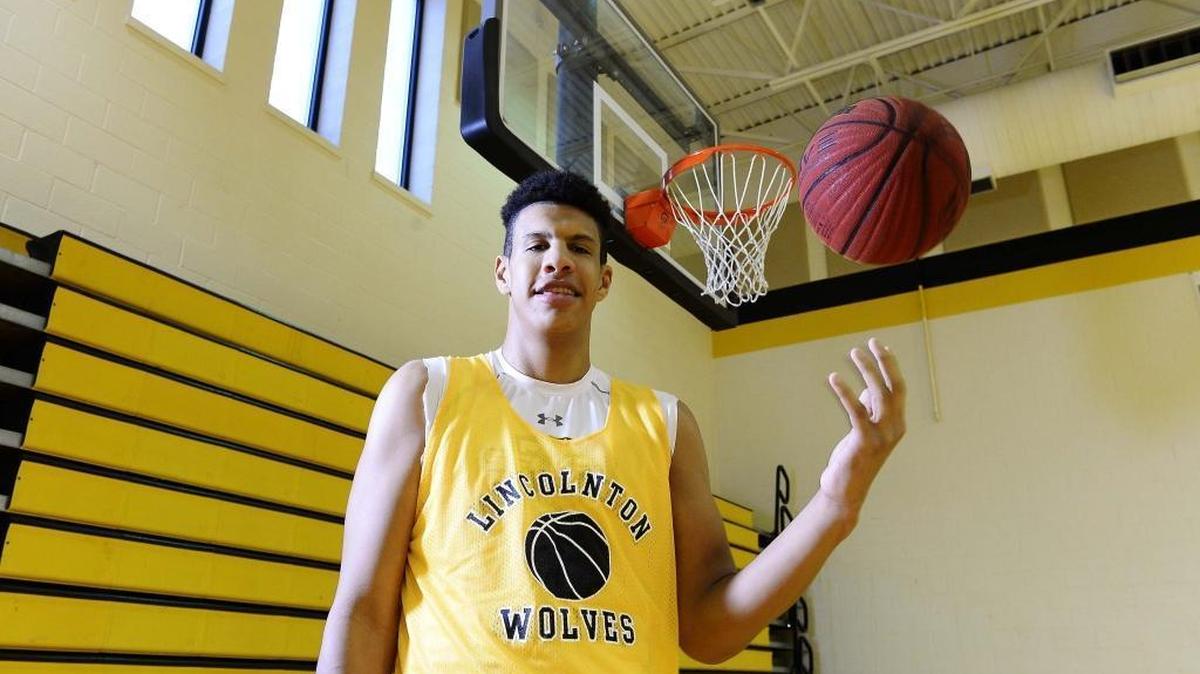 Former Garinger star Raekwon Long, a 7-1 senior, and Lincolnton High kick off their season Dec. 1 against North Lincoln