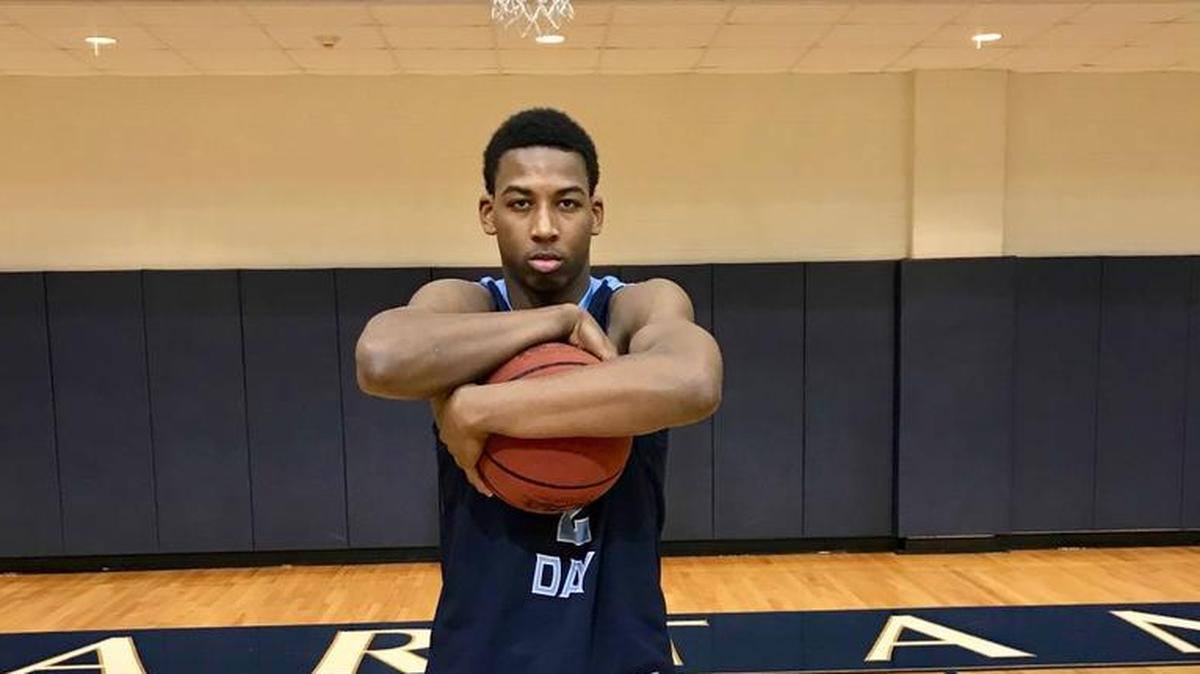 Gaston Day’s Nate Hinton, a Houston signee, is one of nine Observer-area players ranked top 20 in the state’s senior class