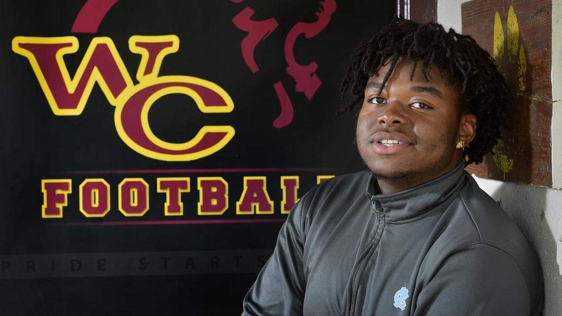 
West Charlotte's Marlon Dunlap is a 6-foot-4, 285-pound defensive tackle. 
