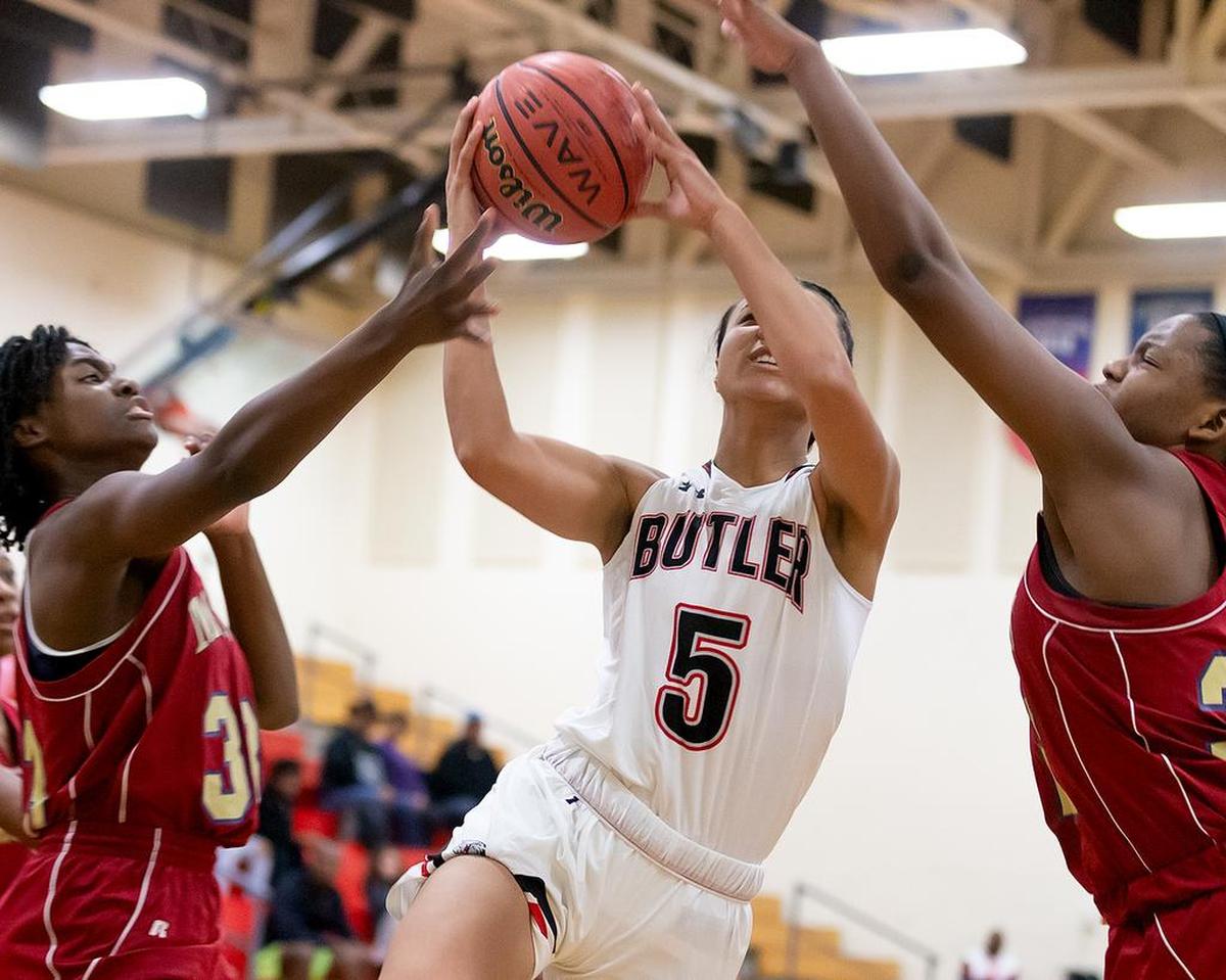 Butler’s Hailey Nance (5) drives the lane against Mallard Creek Thursday.