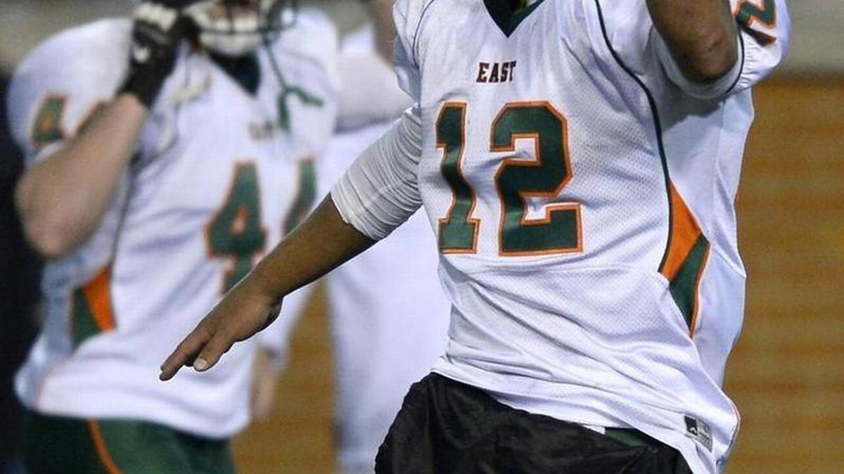 East Lincoln QB Chazz Surratt