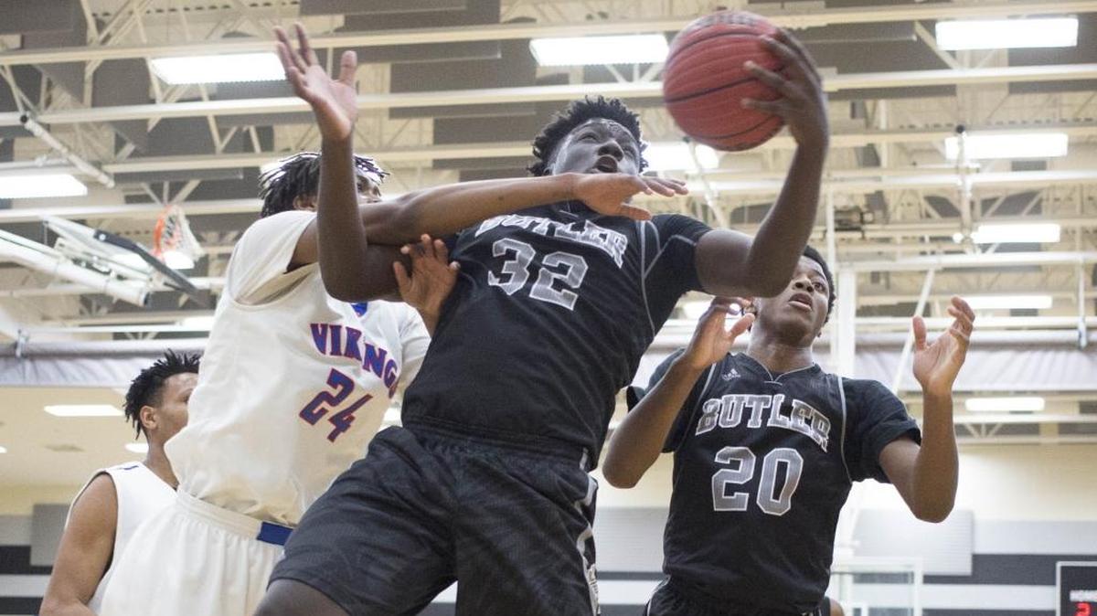 Butler's Gerald Gates (32) and the Bulldogs have a huge game with arch rival Independence Thursday, a game that will be broadcast regionally. Photo by JASON E. MICZEK - Special to the Observer