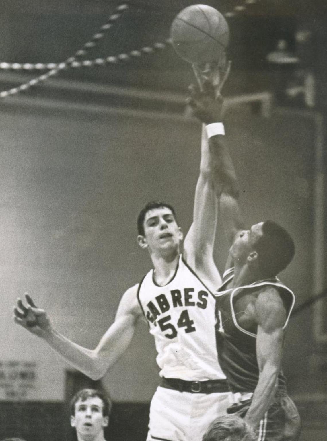 Former South Mecklenburg star Bobby Jones, seen in 1968, was heavily recruited by UNC, Duke and Florida.