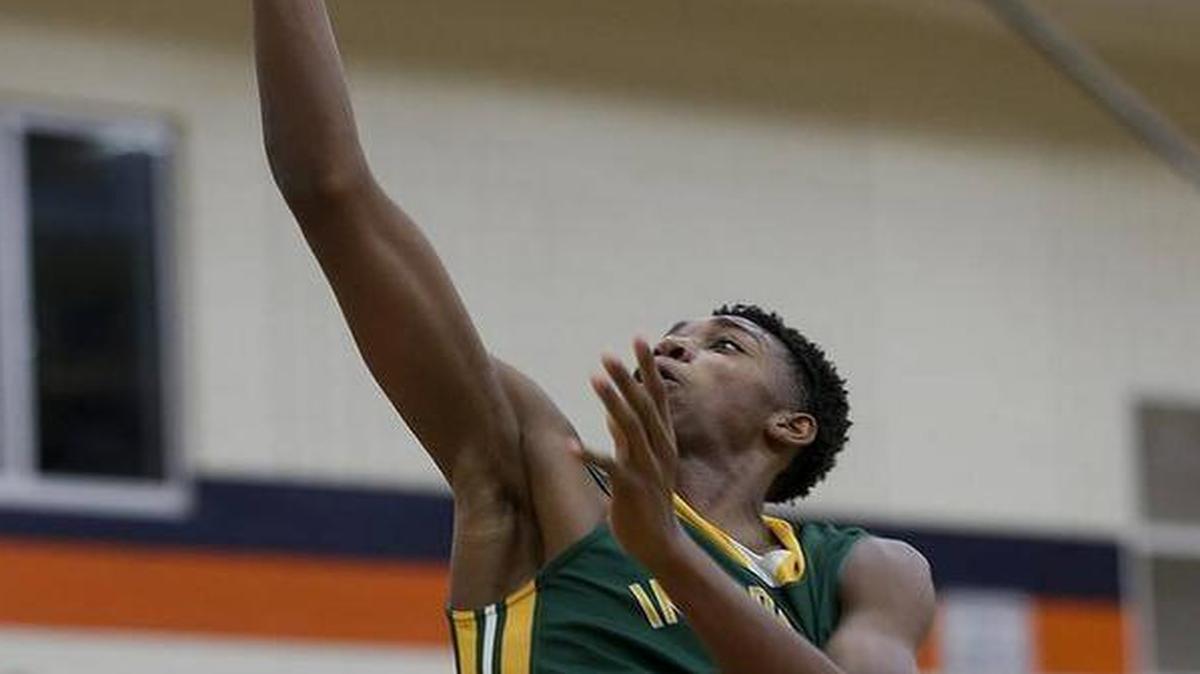 Independence and center Justyn Hamilton beat East Meck Tuesday.