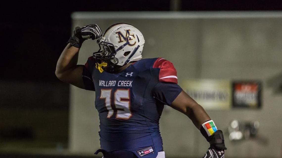 Mallard Creek defensive lineman Jordan Davis, who has helped the Mavericks to an undefeated regular-season, committed to Georgia Thursday