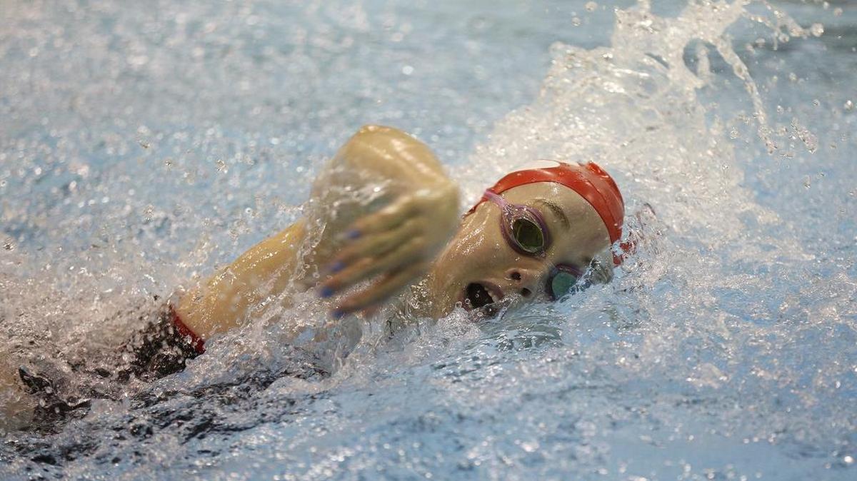 Charlotte Catholic's Erin McCullagh helped the Cougars win the SoMeck 8 conference championship last week. (Nell Redmond photo)