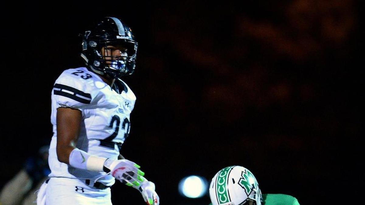 Hough linebacker Kevon Hilliard, left, and his team play at No. 2 Mallard Creek Friday in a state semifinal
