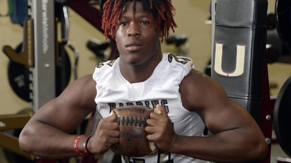 Harding High RB Quavaris Crouch is the nation's No. 1 running back recruit in the Class of 2019. He’s now also the nation’s top overall prospect regardless of class.