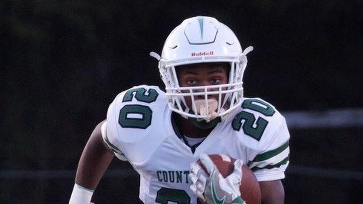 Former Charlotte Country Day running back Tim Newman transferred to Myers Park this week.