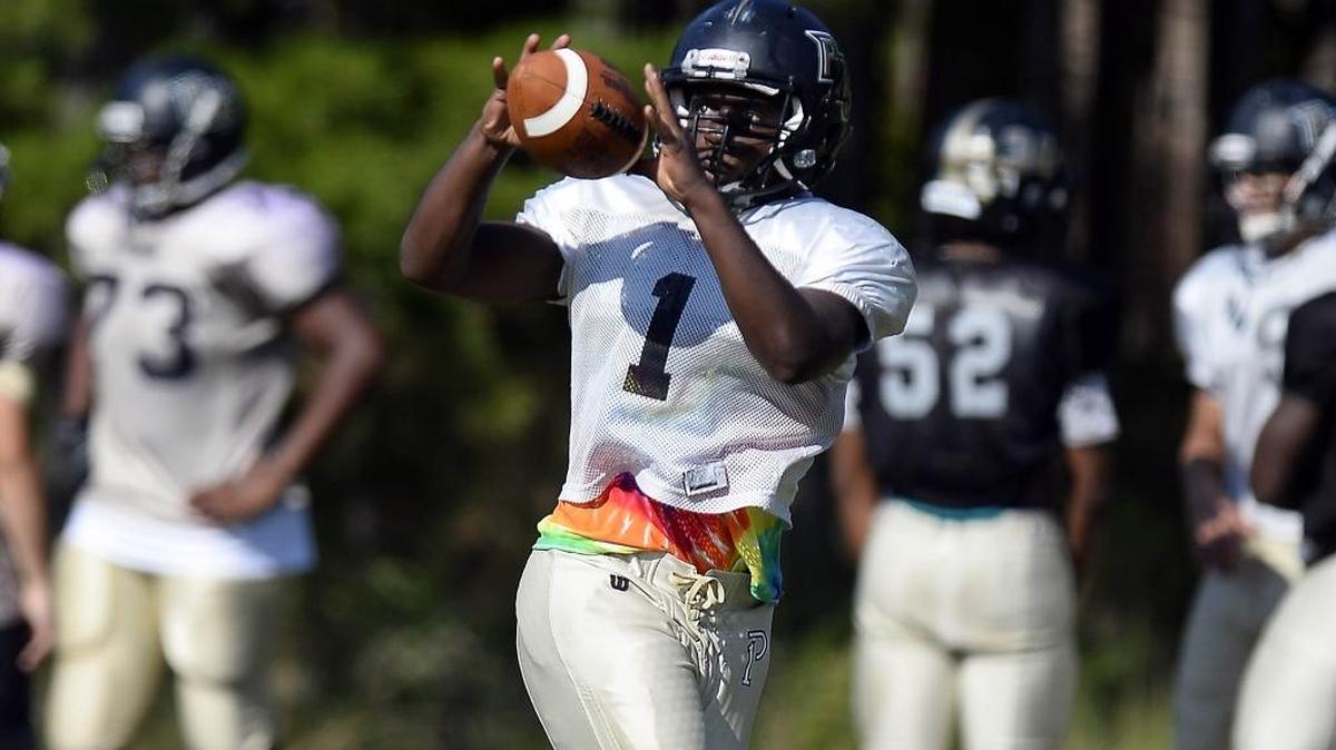 Providence High's Julian Boddie, who ran for more than 200 yards Friday, will lead his team against Harding Thursday night