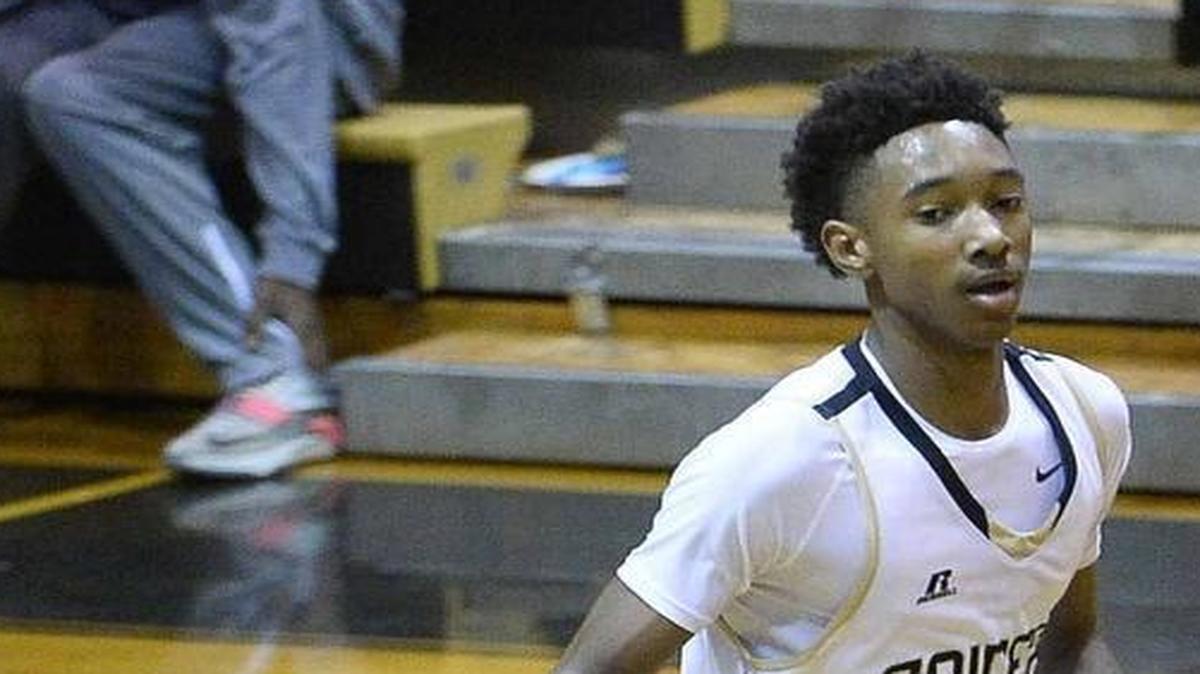 Concord High's Rechon Black, a 6-7 sophomore committed to UNC, had 21 points to lead No. 4 Concord past No. 10 Cox Mill Friday