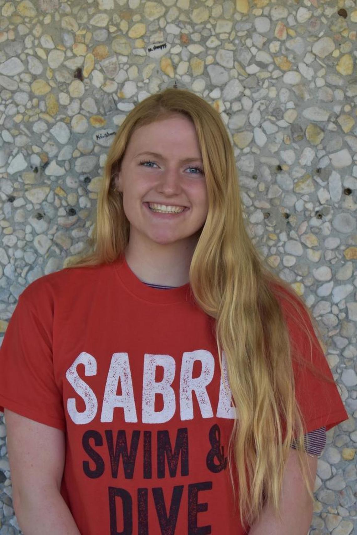 South Meck swimmer Sinclair Larson