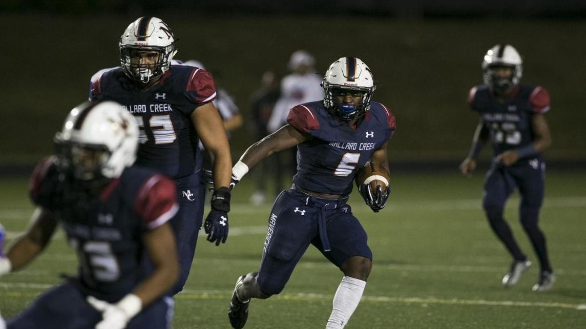 Mallard Creek senior running back Nasjzae Bryant (6) and the Mavericks will begin the N.C. 4AA playoffs Friday