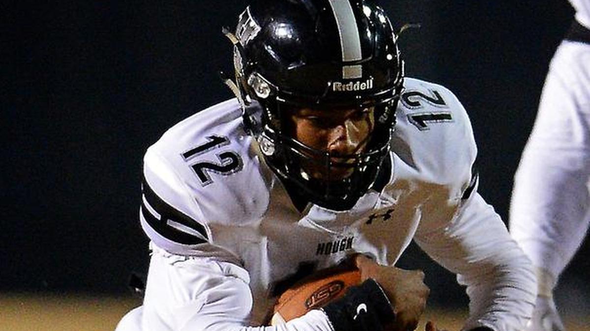 Hough quarterback Kennique Bonner-Steward has 1,179 passing yards and 17 touchdowns to lead the Huskies, who will play host to Mooresville Friday night.