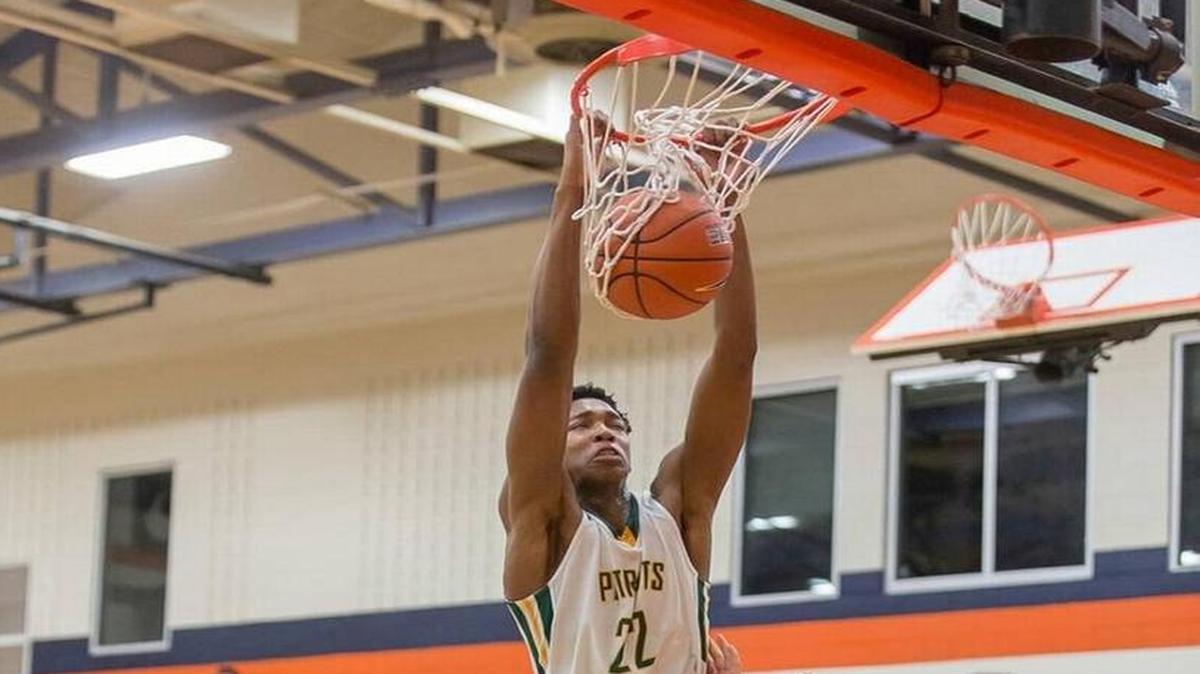 Independence High’s 6-10 senior center Justyn Hamilton has signed with Temple. He is the Observer’s overall high school basketball player of the week, for the week ending Dec. 4