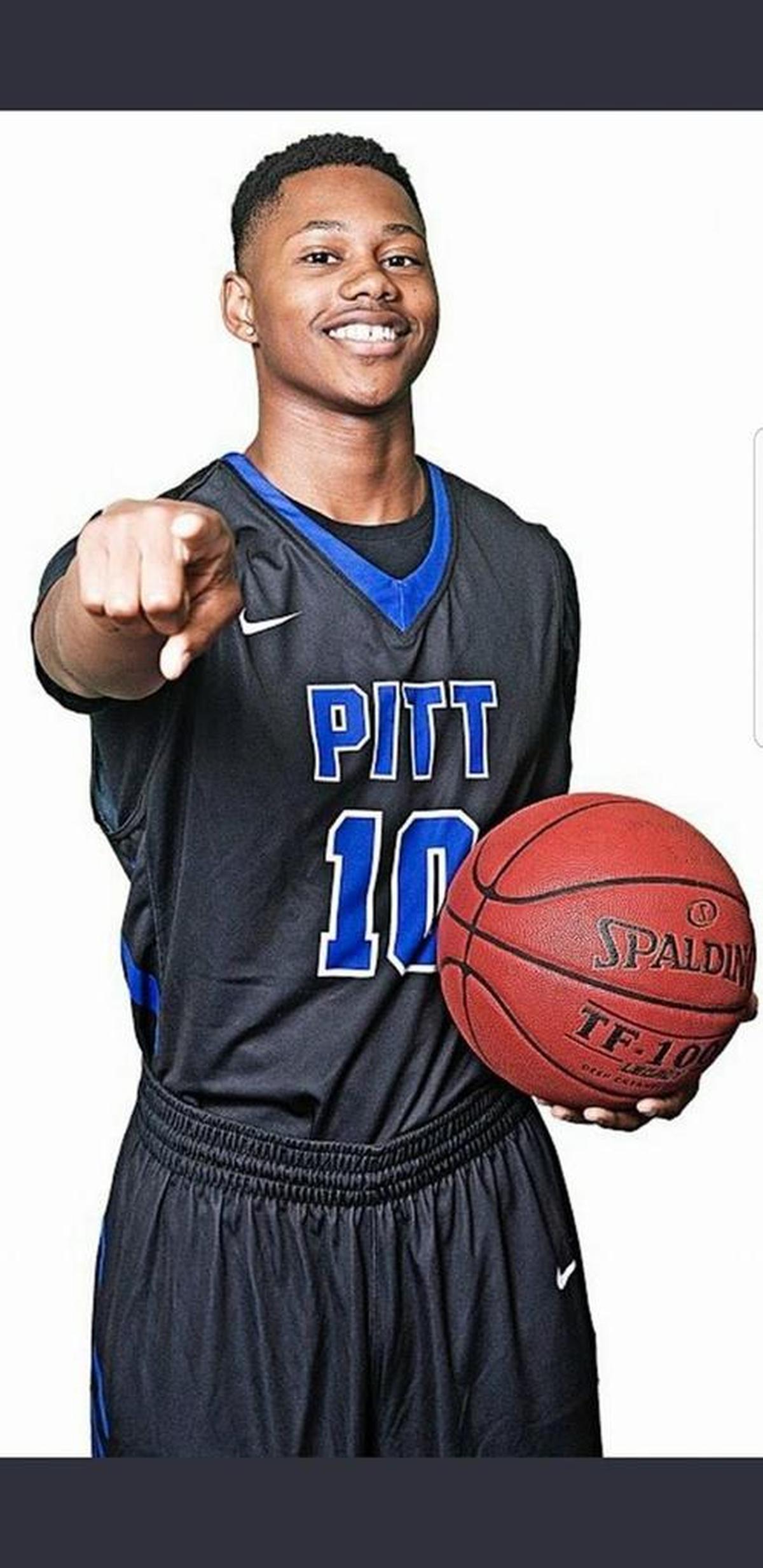 Former Mallard Creek star Brandon Faison leads the nation in scoring among Division II National Junior college players.