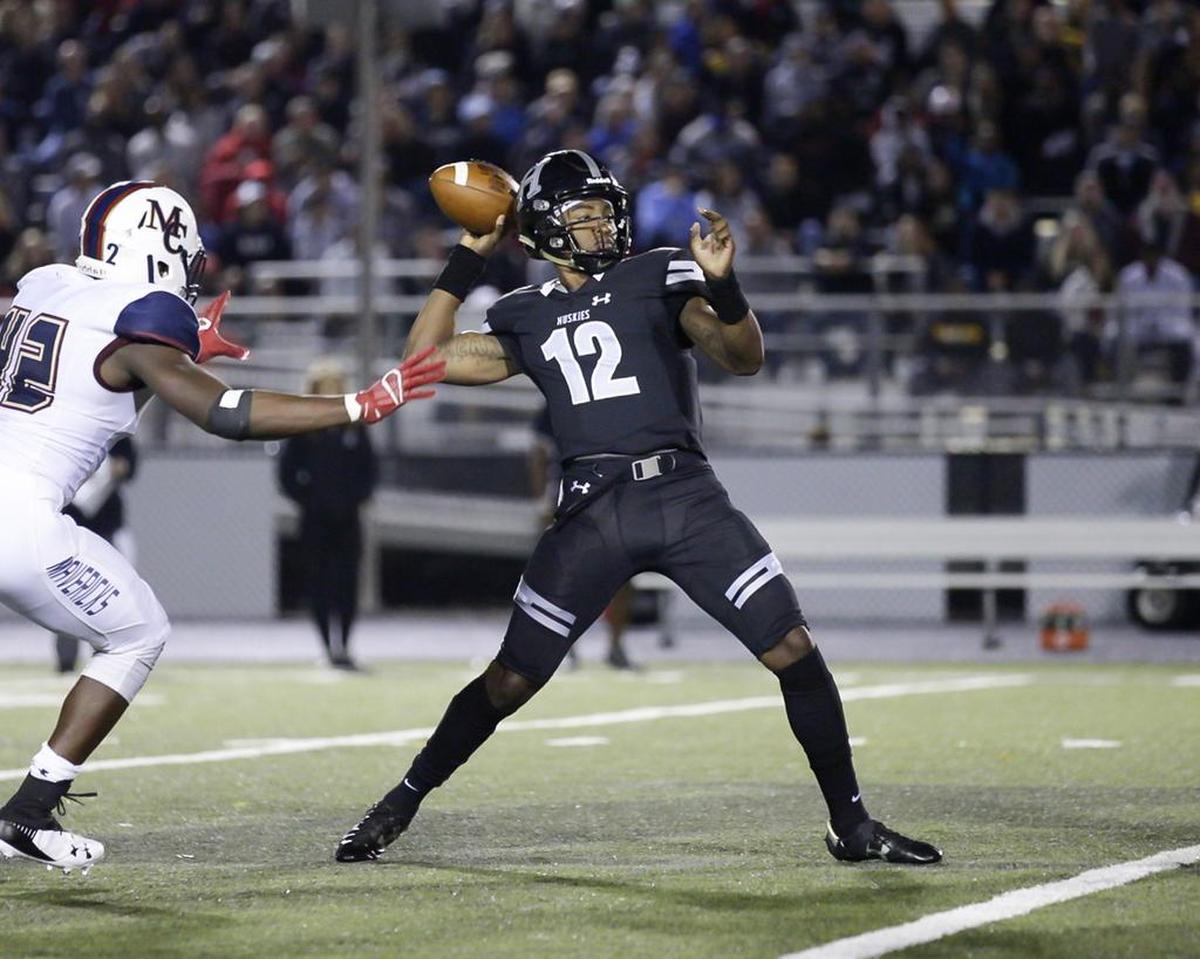 Hough quarterback Kennique Bonner-Steward led his team to a playoff upset of Mallard Creek last season. Mallard Creek won the 2018 regular-season meeting. On Friday, the rivals meet for first place in the I-MECK 4A