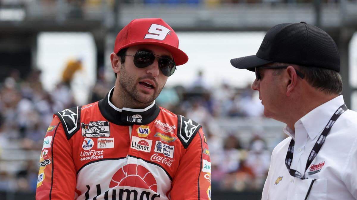 May 14, 2023; Darlington, South Carolina, USA; NASCAR Cup Series driver Chase Elliott (9) on pit road pre-race at Darlington Raceway. Mandatory Credit: David Yeazell-USA TODAY Sports