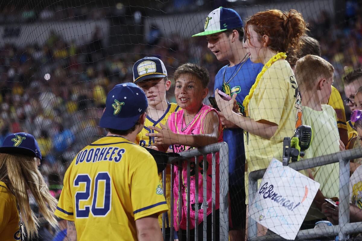 Savannah Bananas Gage Voorhees talks to children Saturday, June 7, 2025 at Bank of America in Charlotte