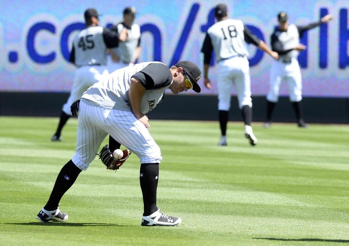 Charlotte Knights third baseman Nick Delmonico batted .556 (10-for-18) with four runs scored, two doubles and two RBIs across all five games this week.