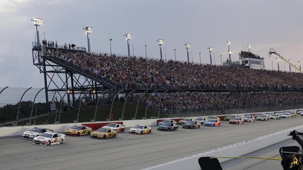 Heavy rain in Friday’s forecast forced NASCAR to call off all on-track activities at Darlington Raceway.