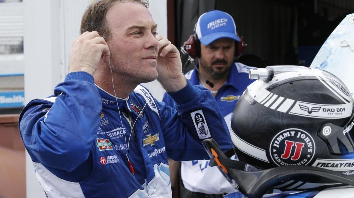 Kevin Harvick is on the pole for Sunday’s Toyota Owners 400 because of a fast practice on Friday (qualifying was rained out). But he also had fourth-fastest practice speed Saturday (120.374 mph), so pencil him as a favorite.