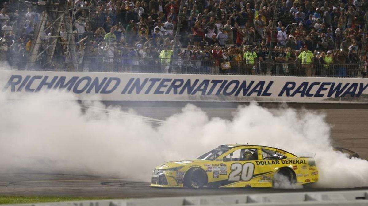 
Matt Kenseth does a burnout Saturday after winning at Richmond International Raceway. 
