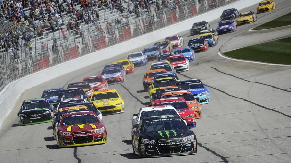 Kurt Busch leads the field at the start of Sunday’s NASCAR Sprint Cup Series auto race at Atlanta Motor Speedway.