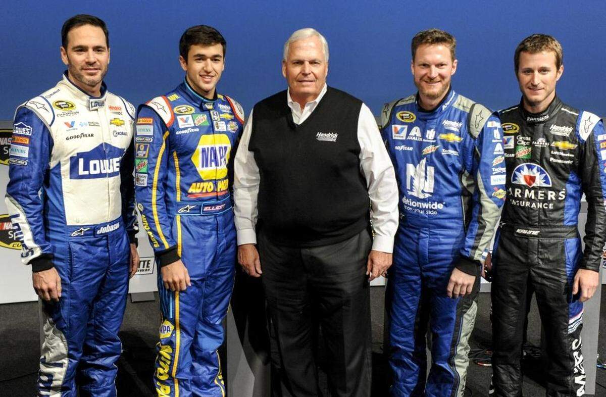What, if anything, is wrong with Hendrick Motorsports? Above, from left, are Jimmie Johnson, Chase Elliott, team owner Rick Hendrick , Dale Earnhardt Jr. and Kasey Kahne.