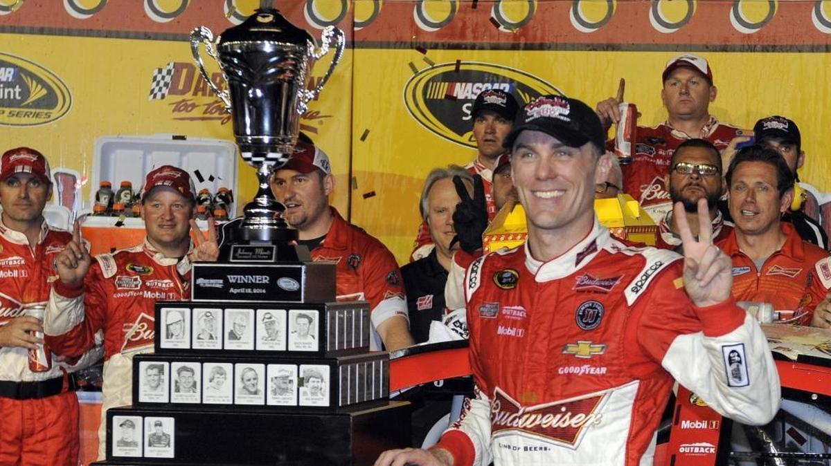
Kevin Harvick won last year’s Southern 500  at Darlington Raceway in Darlington, S.C.
