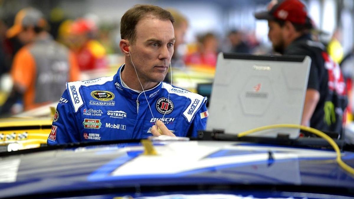 Kevin Harvick can clinch a spot in NASCAR’s Chase if he wins Sunday at Pocono (Pa.) Raceway.