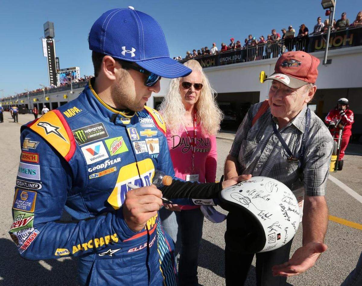 In Sunday’s clash, high-profile drivers such as Chase Elliott, above, reigning Cup Series champion Martin Truex Jr. and seven-time champion Jimmie Johnson will run, but exciting rookies such as William Byron and Darrell Wallace Jr. won’t.
