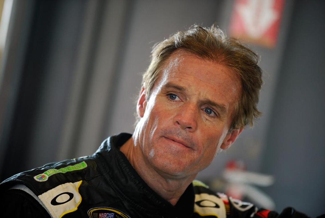 Kenny Wallace: “When I heard that the plane had wrecked, I immediately went to Snapchat, and oh my God.”&nbsp;