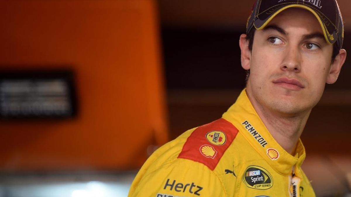 Joey Logano will start from the pole Sunday at Martinsville (Va.) Speedway as he attempts to tie a NASCAR modern-day record with his fourth consecutive victory.