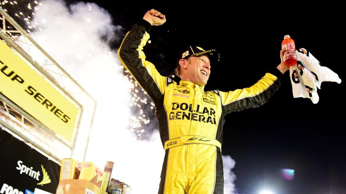 Matt Kenseth won the 2015 Food City 500 at Bristol Motor Speedway.
